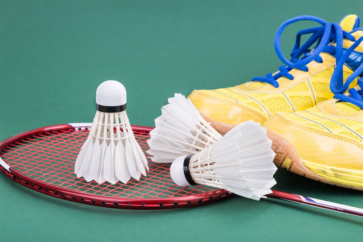 What Badminton Shuttlecocks Should I Choose? - Our Buying Guide — Badminton  HQ